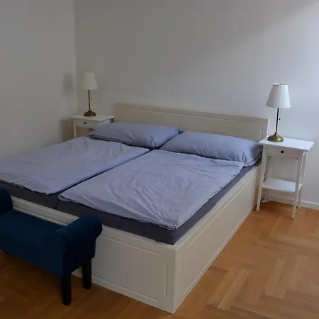 Masarykova 37 Guest house 2*