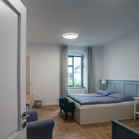 Masarykova 37 Guest house 2*
